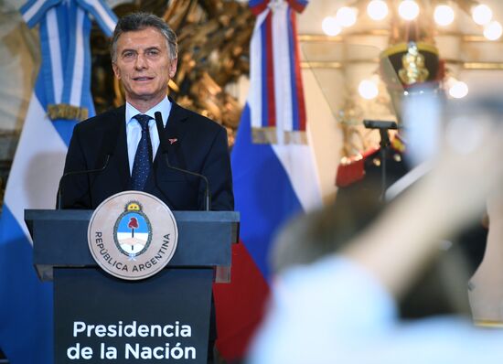 Официальный визит президента РФ В. Путина в Аргентину. День второй