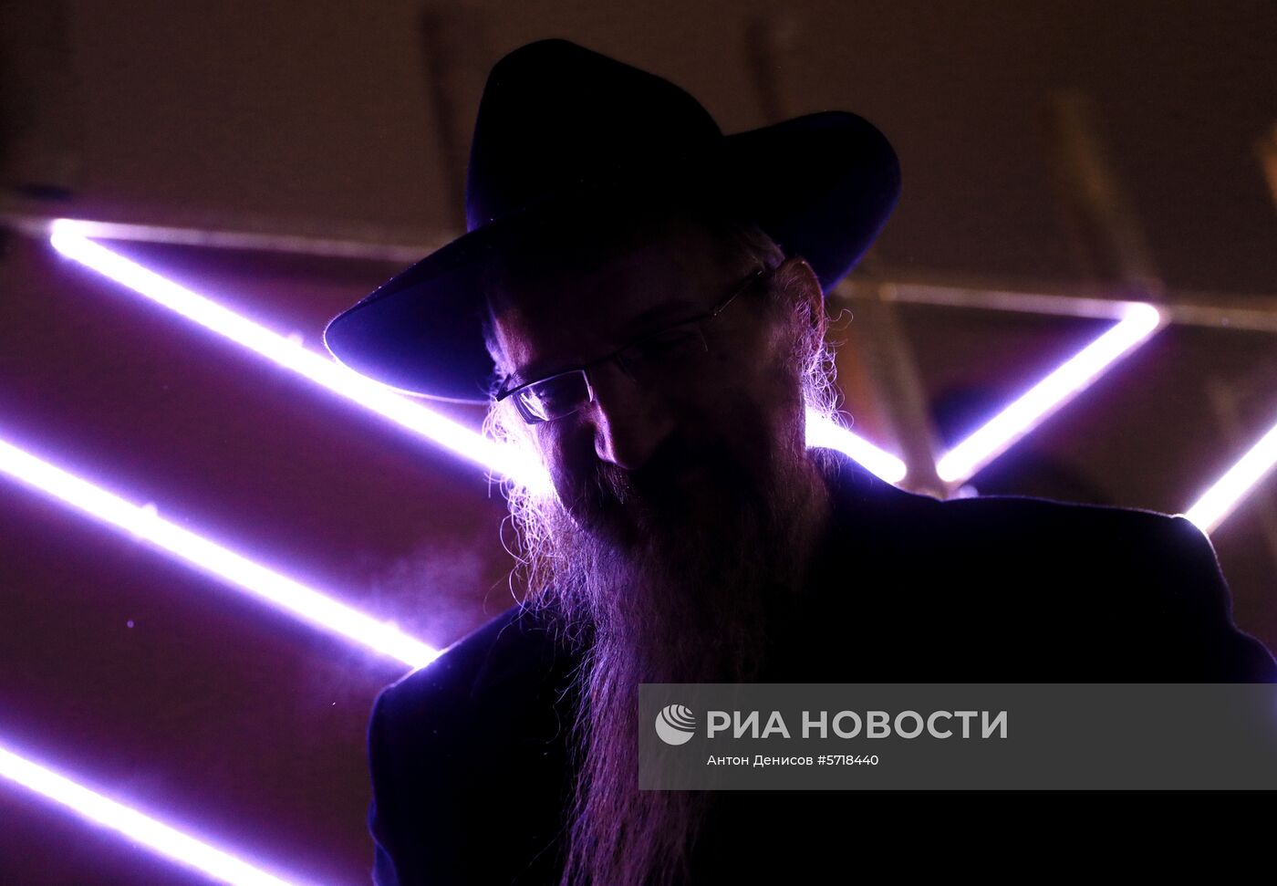 Церемония зажжения ханукальной свечи в Москве