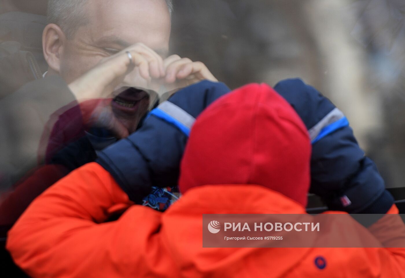 Старт ракеты-носителя "Союз-ФГ" с пилотируемым кораблем "Союз МС-11"