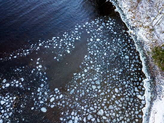 Онежское озеро в Карелии