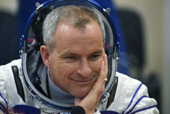 Старт РН "Союз-ФГ" с кораблем "Союз МС-11" с космодрома Байконур