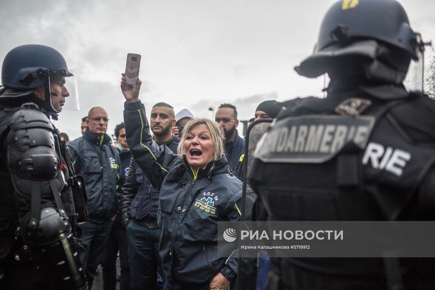 Забастовка работников скорой помощи в Париже