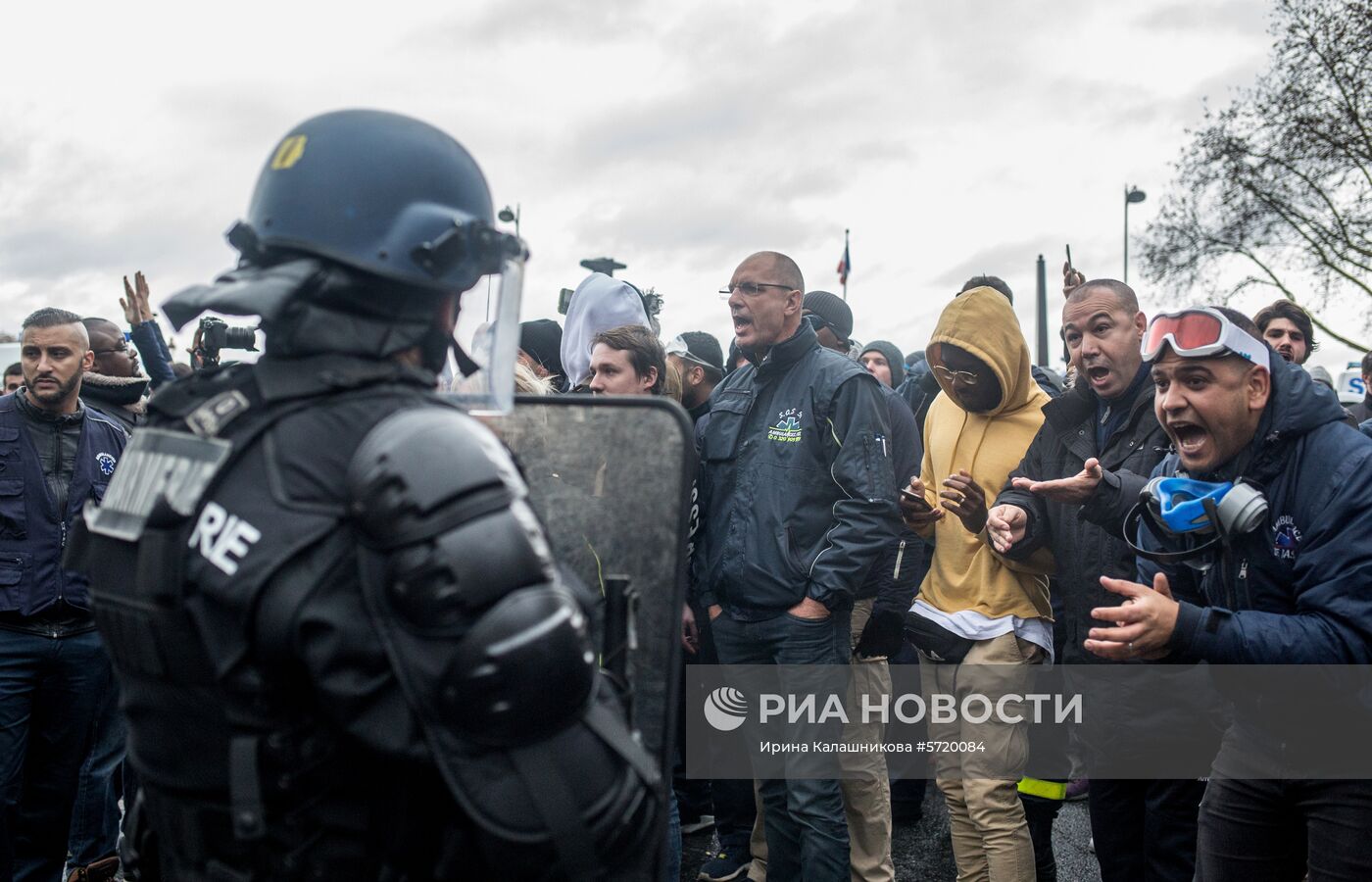 Забастовка работников скорой помощи в Париже