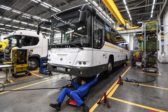 Обслуживание автобусов Мострансавто в сервисном центре "Скания"