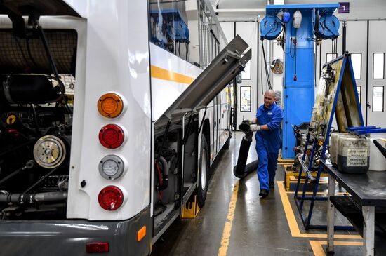 Обслуживание автобусов Мострансавто в сервисном центре "Скания"