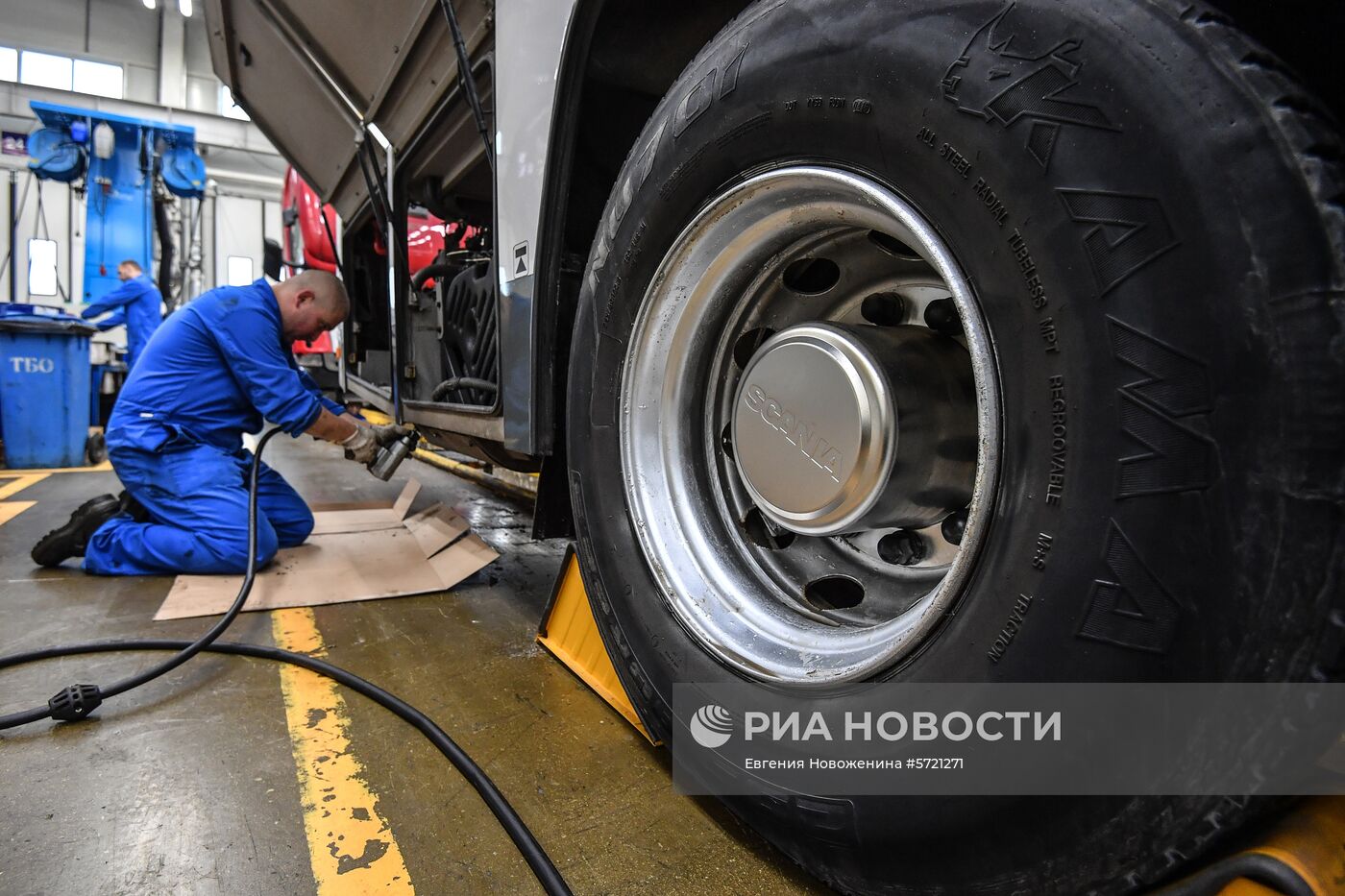 Обслуживание автобусов Мострансавто в сервисном центре "Скания"