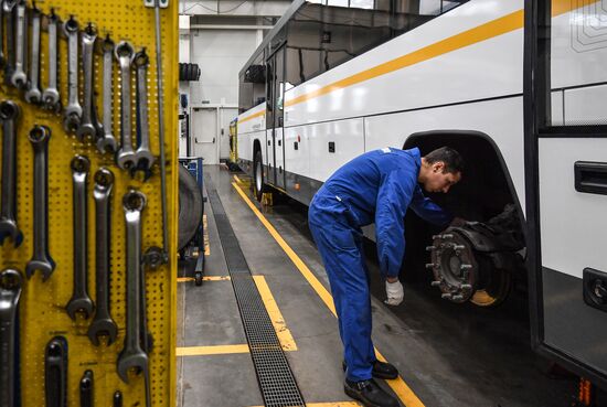 Обслуживание автобусов Мострансавто в сервисном центре "Скания"