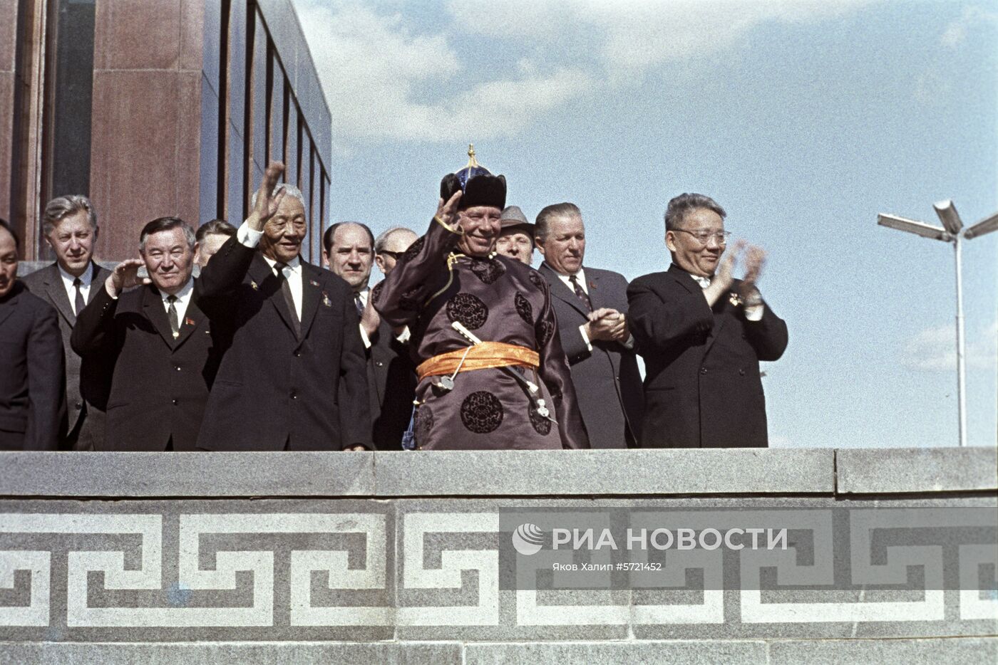 Председатель Президиума ВС СССР Н.В.Подгорный в Монголии