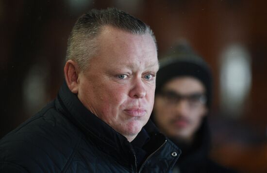 Рассмотрение ходатайства о продлении срока ареста футболистам П. Мамаеву и А. Кокорину