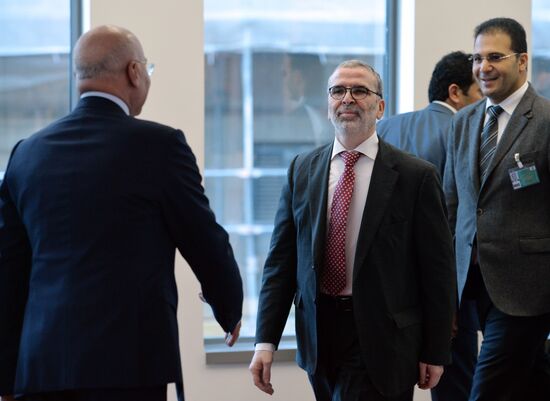 Заседание Организации стран-экспортеров нефти (ОПЕК)