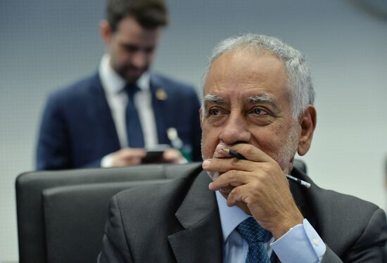 Заседание Организации стран-экспортеров нефти (ОПЕК)