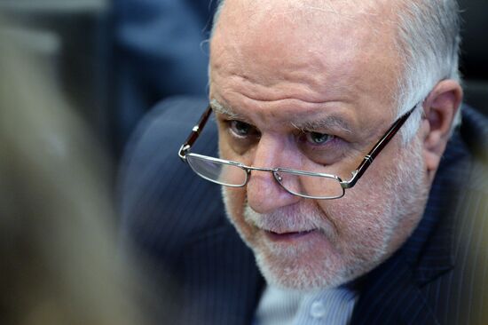 Заседание Организации стран-экспортеров нефти (ОПЕК)