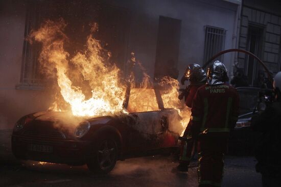 Акция протеста автомобилистов в Париже