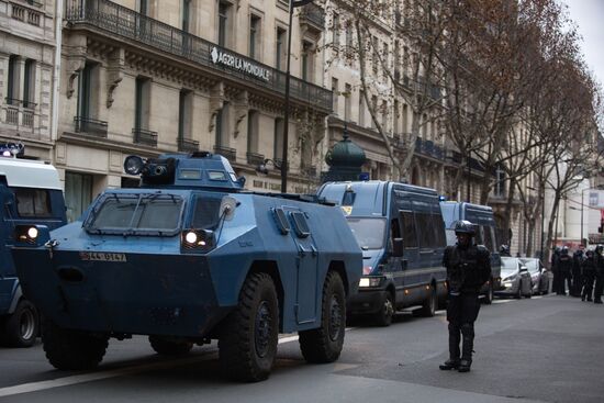 Акция протеста автомобилистов в Париже