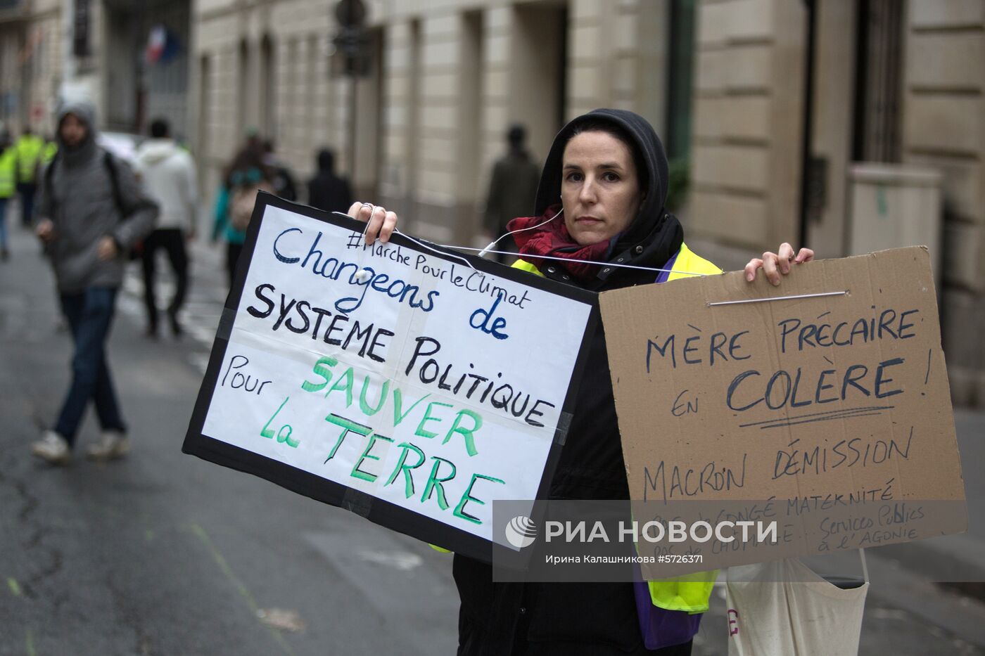 Акция протеста автомобилистов в Париже