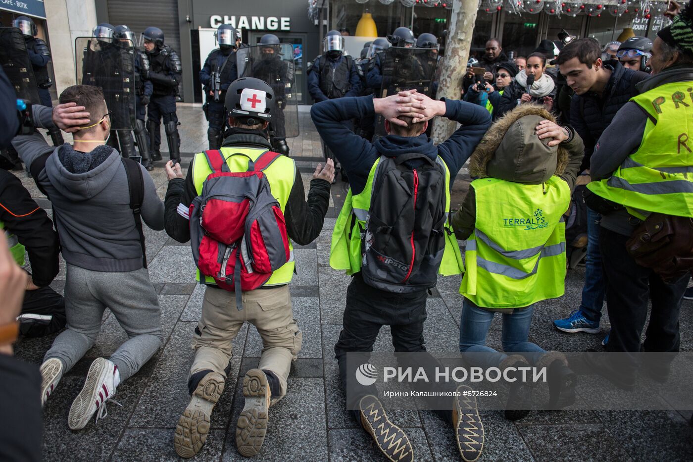 Акция протеста автомобилистов в Париже