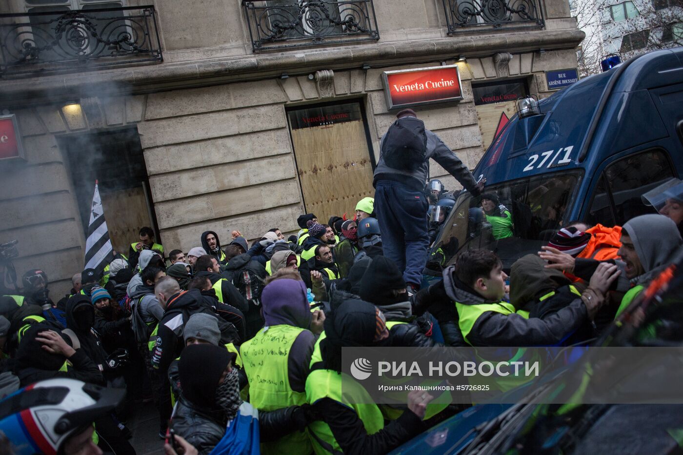 Акция протеста автомобилистов в Париже