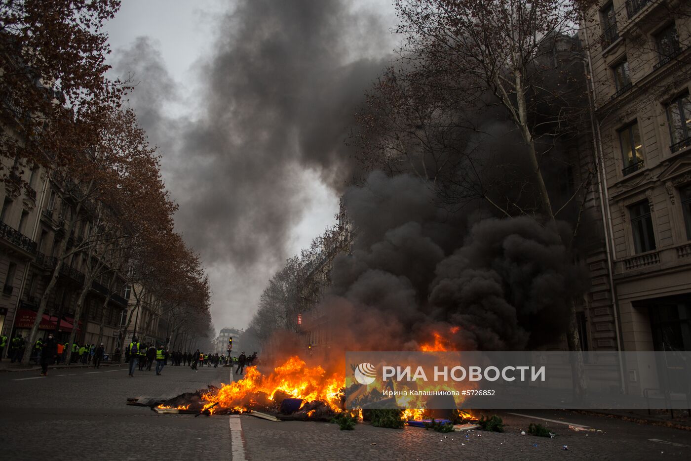 Акция протеста автомобилистов в Париже