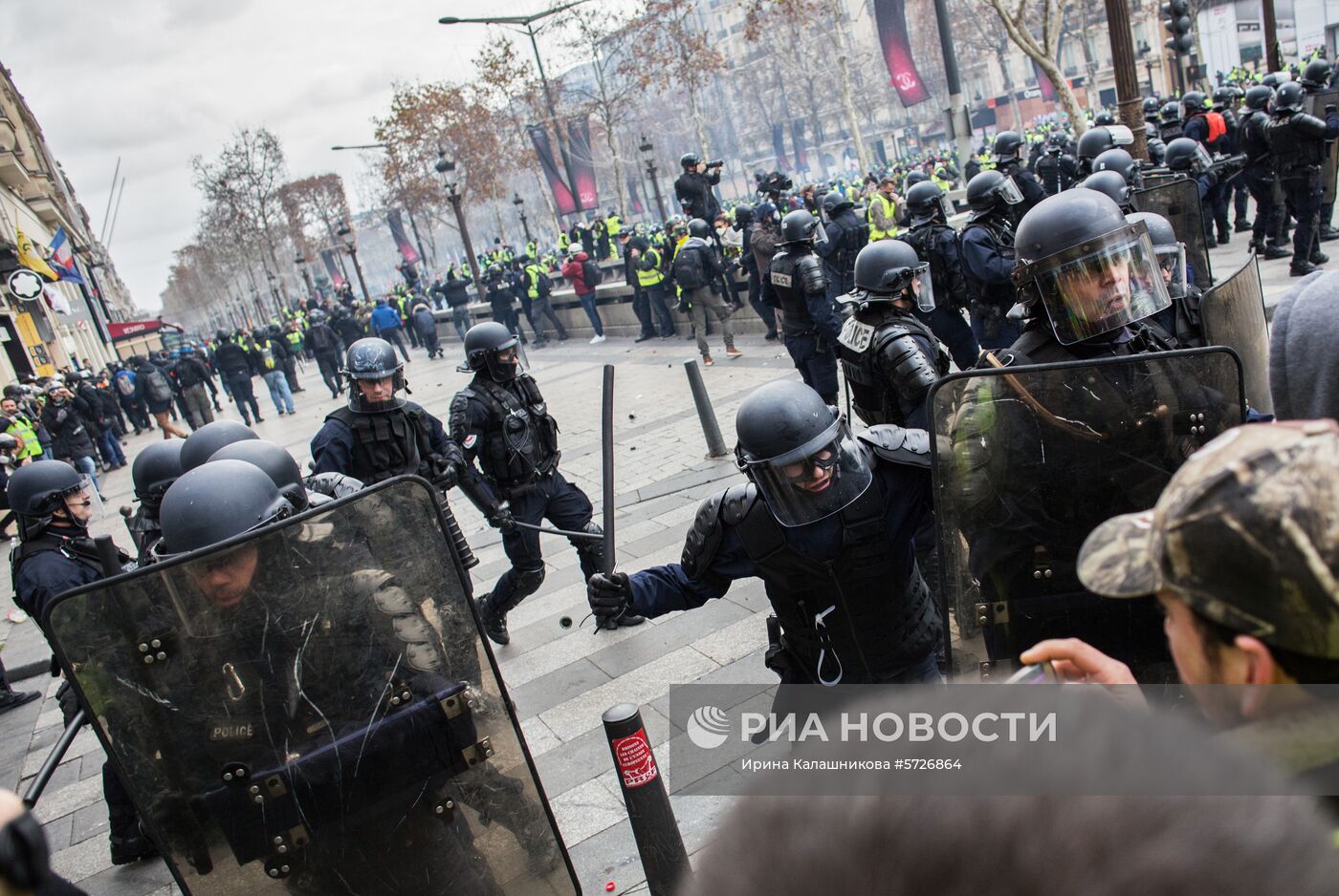 Акция протеста автомобилистов в Париже