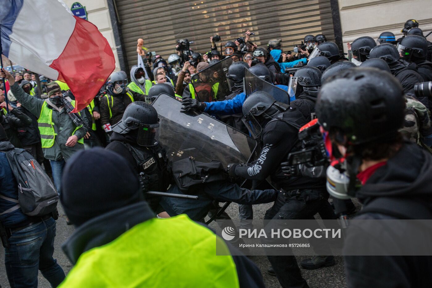 Акция протеста автомобилистов в Париже