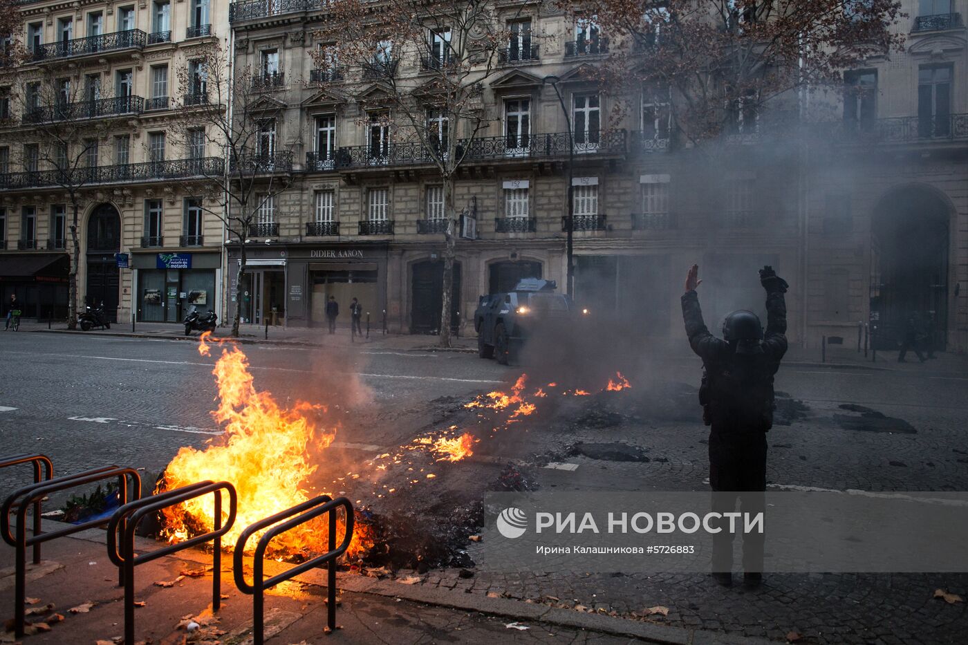 Акция протеста автомобилистов в Париже