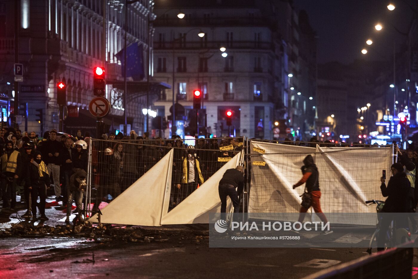 Акция протеста автомобилистов в Париже