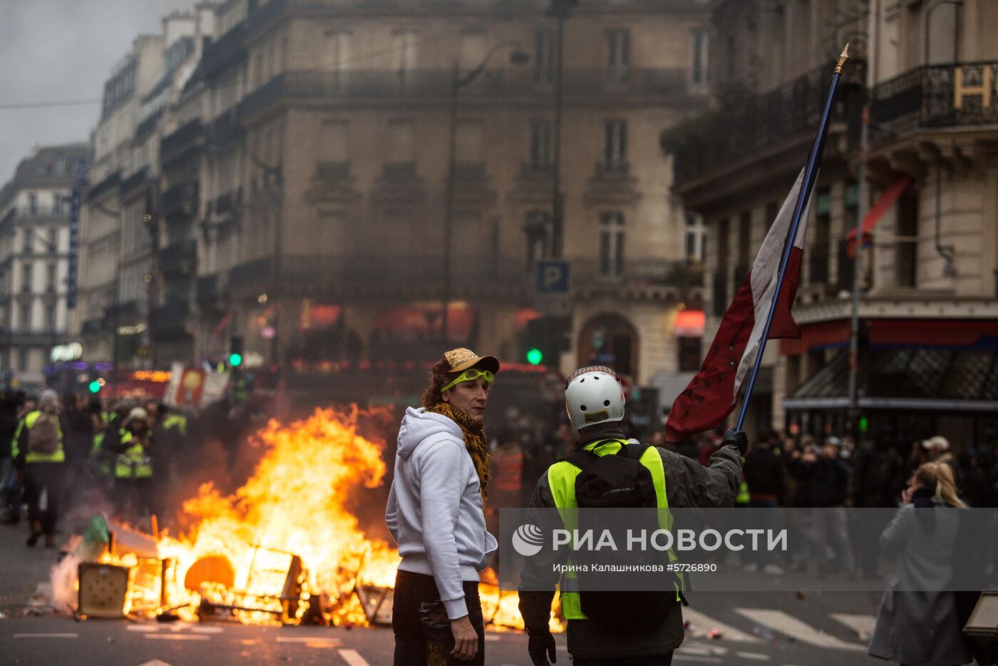 Акция протеста автомобилистов в Париже