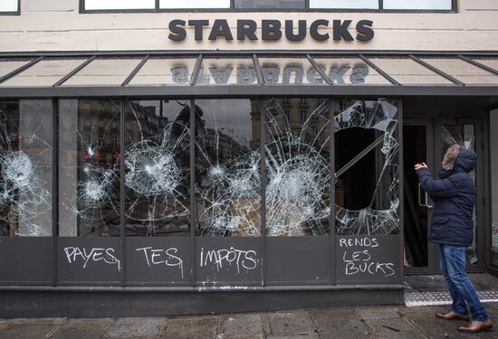 Последствия протестов в Париже 