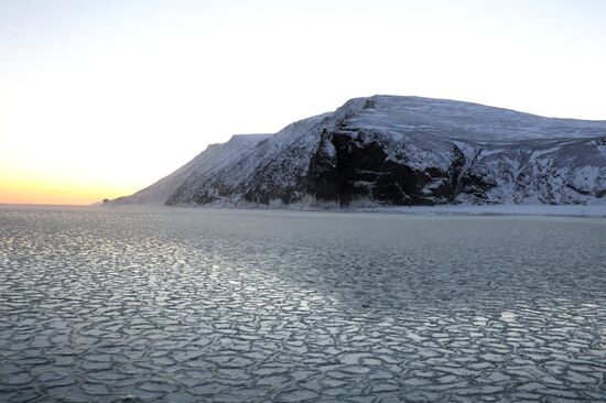 Зимняя охота на нерпу на Чукотке