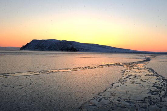 Зимняя охота на нерпу на Чукотке