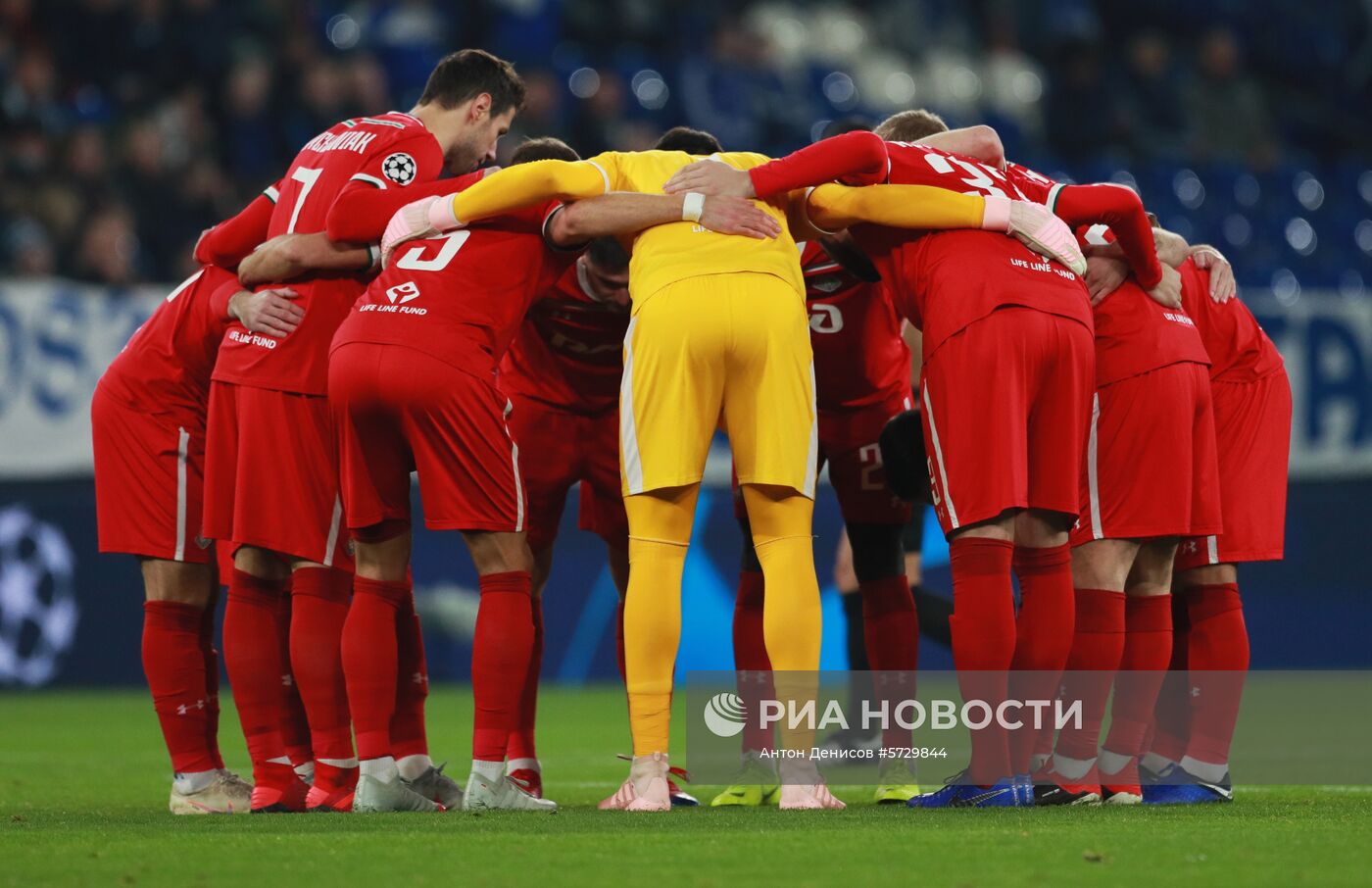 Футбол. Лига чемпионов. Матч "Шальке-04" - "Локомотив"