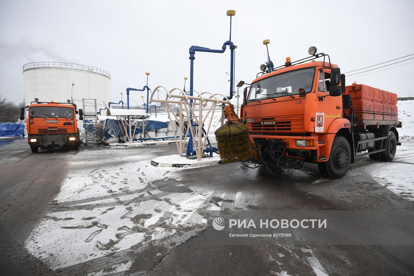 Склад противогололедных материалов в Москве