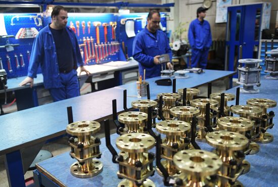 Машиностроительный завод "Армалит" 