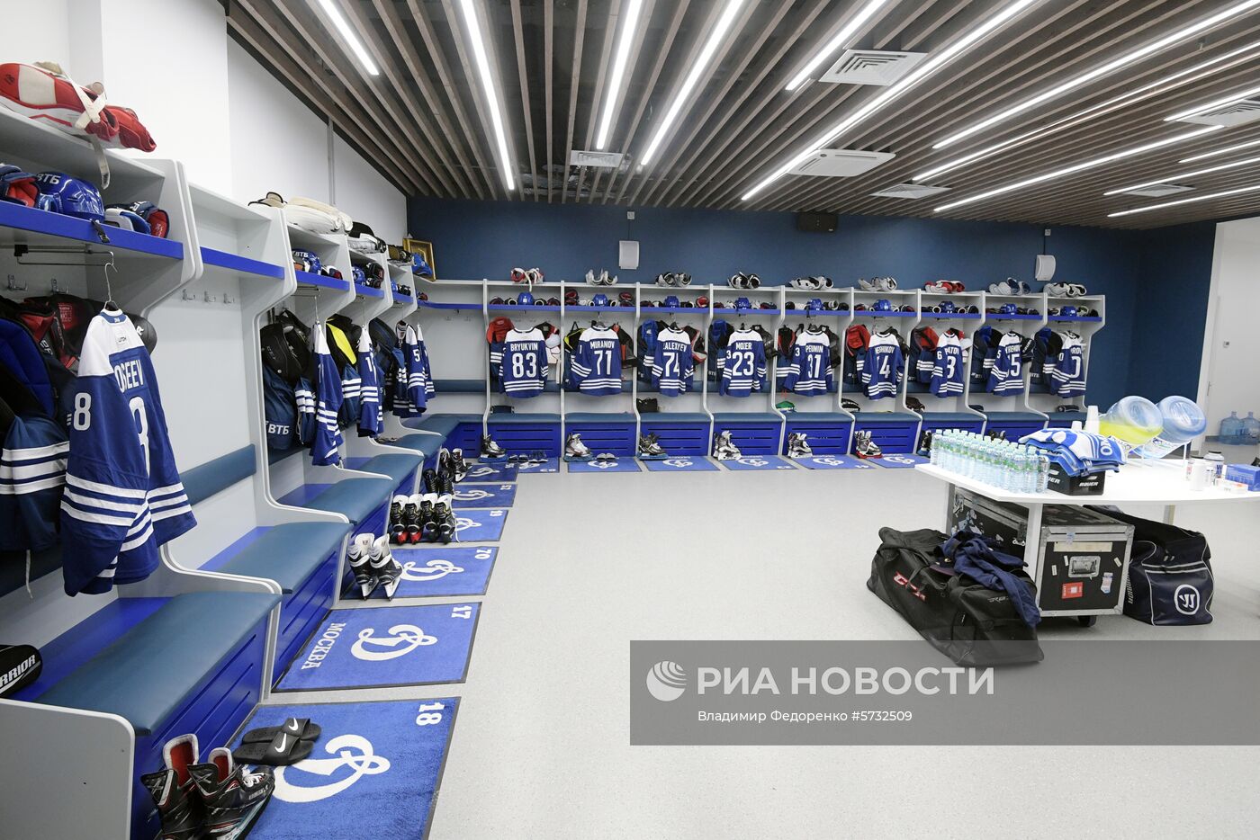 Тренировка ХК "Динамо" (Москва) на новом стадионе