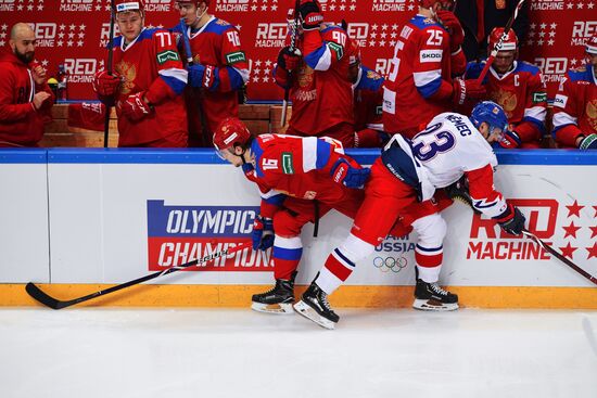 Хоккей. Кубок Первого канала. Матч Россия - Чехия