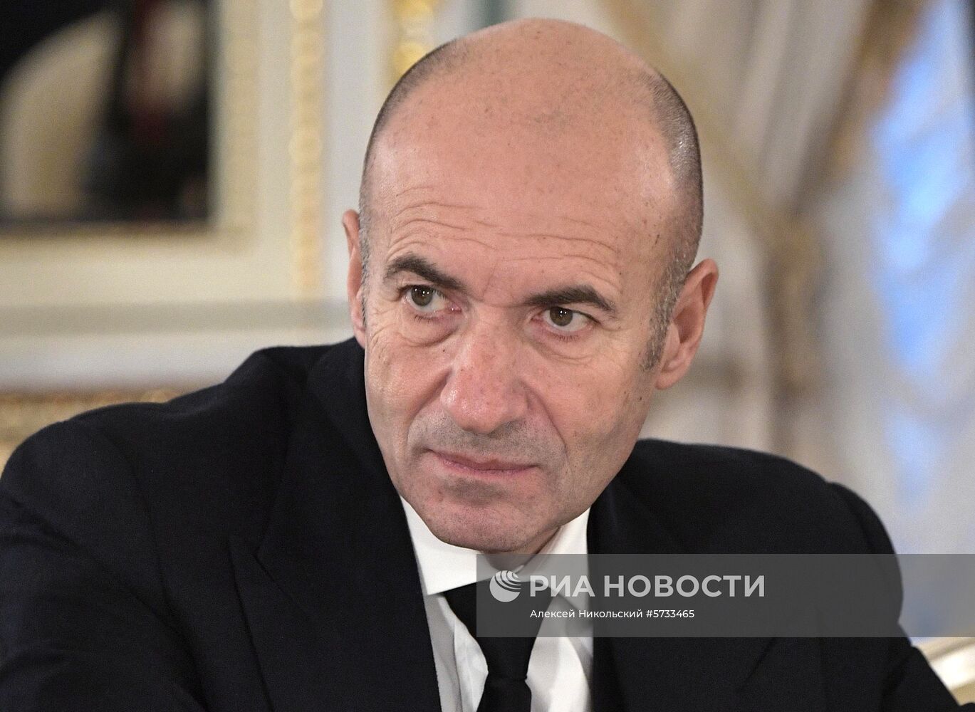 Рабочая поездка президента РФ В. Путина в Санкт-Петербург