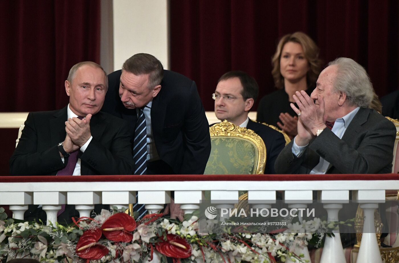 Рабочая поездка президента РФ В. Путина в Санкт-Петербург