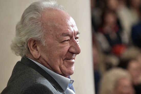 Рабочая поездка президента РФ В. Путина в Санкт-Петербург