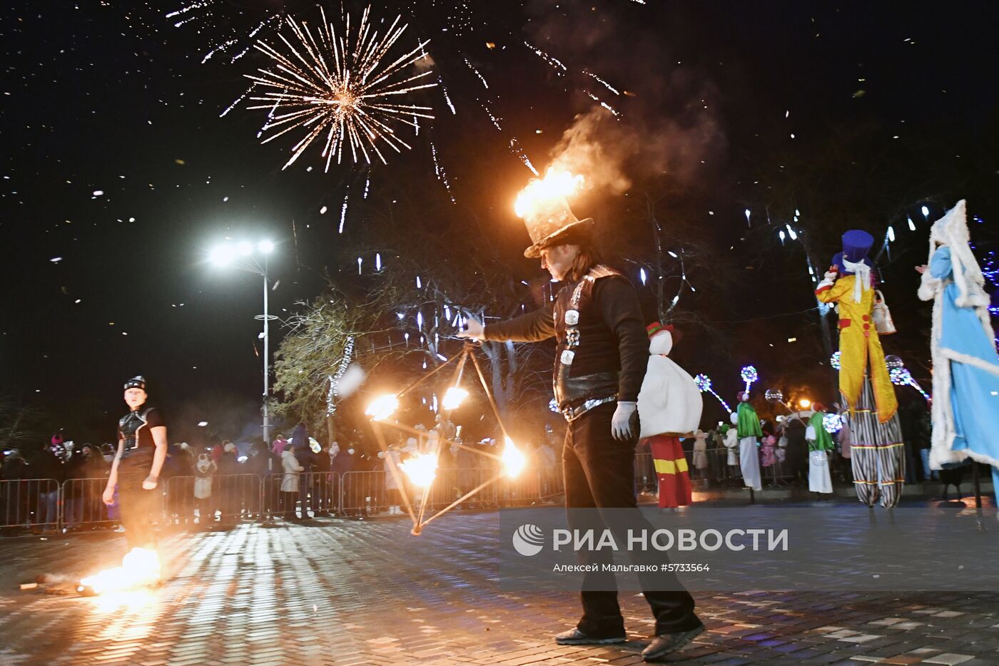 Конкурс «Санта Клаус отдыхает – на арене Дед Мороз» 