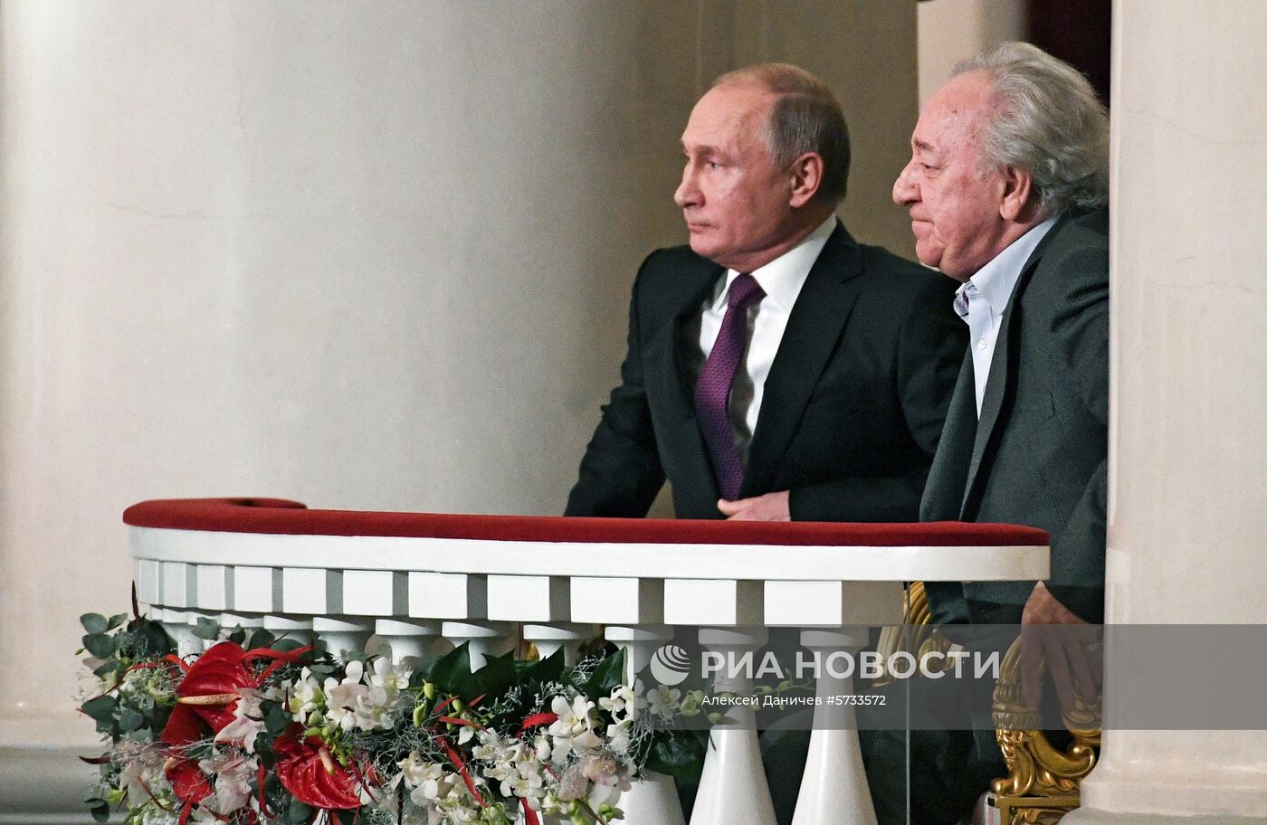 Рабочая поездка президента РФ В. Путина в Санкт-Петербург