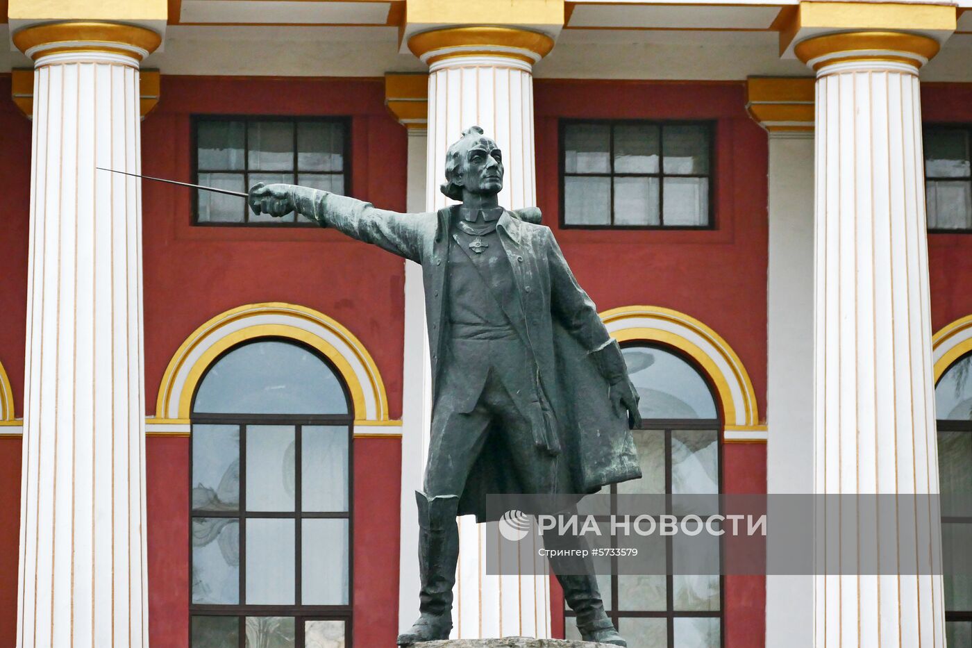 Памятник А. Суворову в Киеве