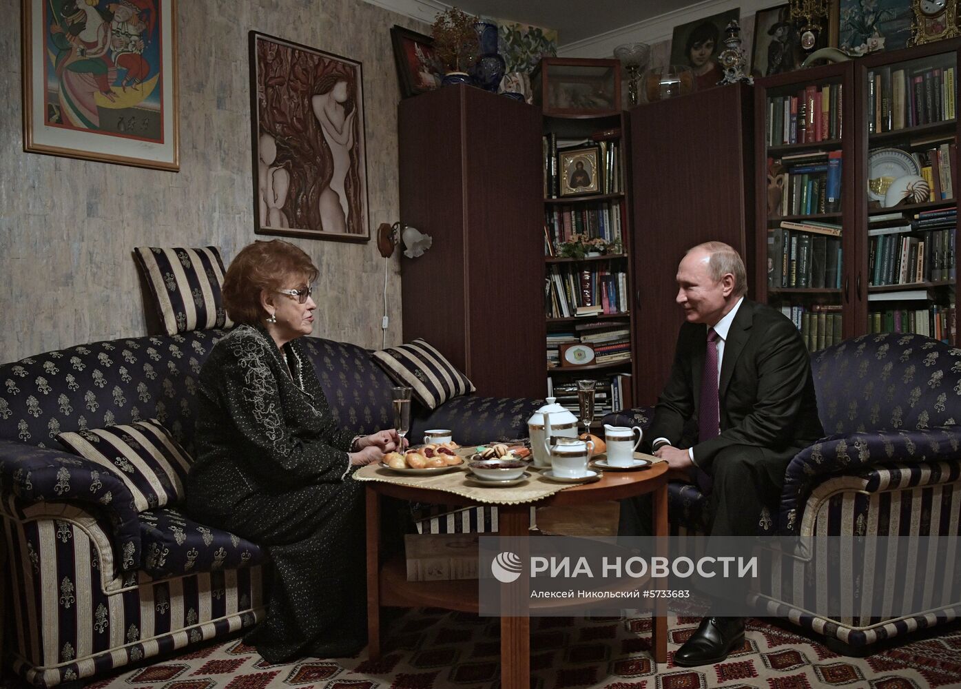 Рабочая поездка президента РФ В. Путина в Санкт-Петербург