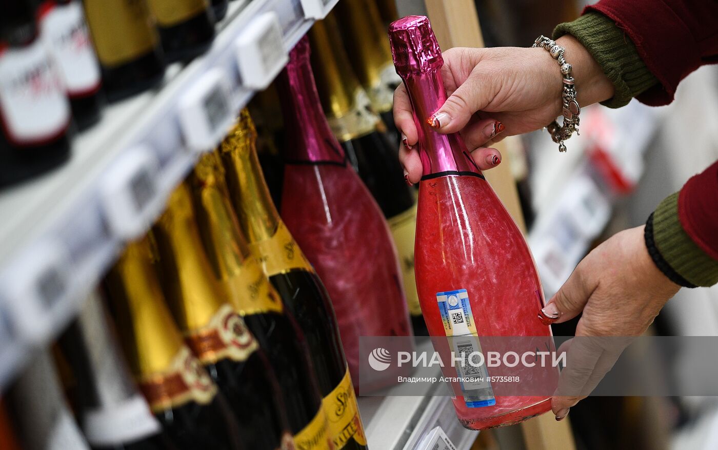 Предновогодняя торговля в Москве