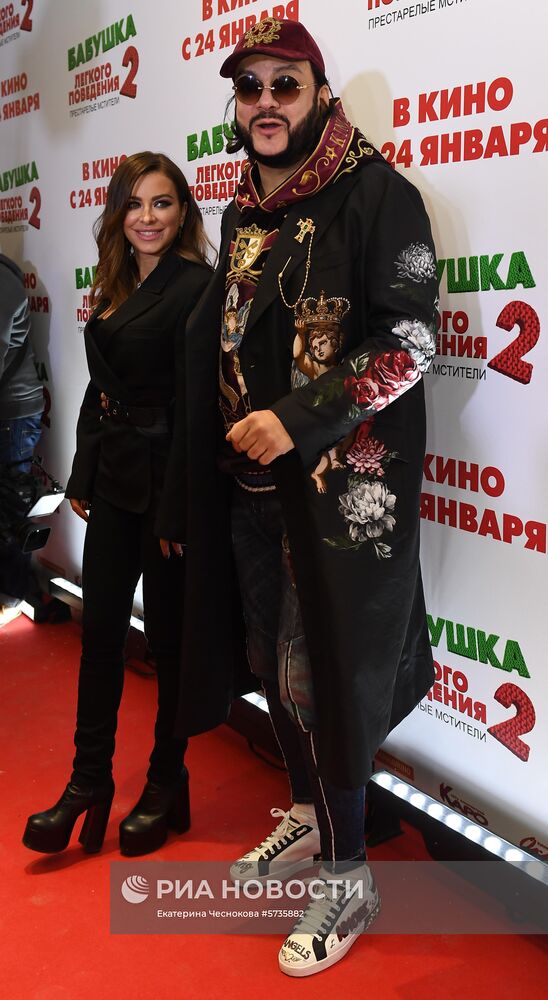 Премьера фильма "Бабушка легкого поведения-2. Престарелые мстители"