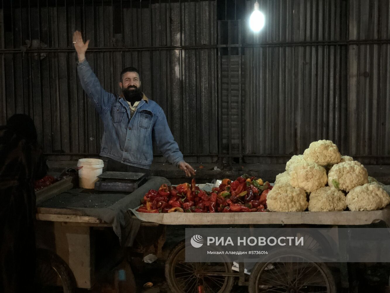 Ночной рынок в Алеппо