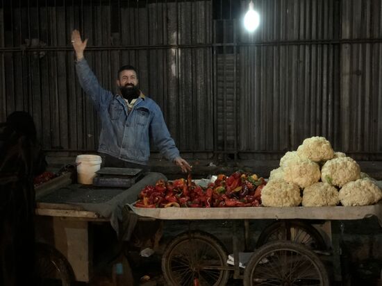 Ночной рынок в Алеппо