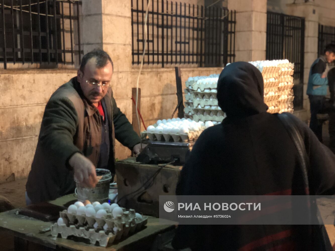 Ночной рынок в Алеппо