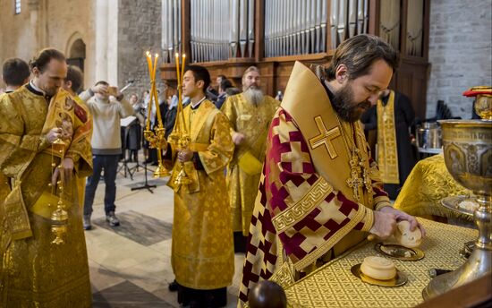 Памятные мероприятия в патриаршем подворье МП РПЦ в Бари