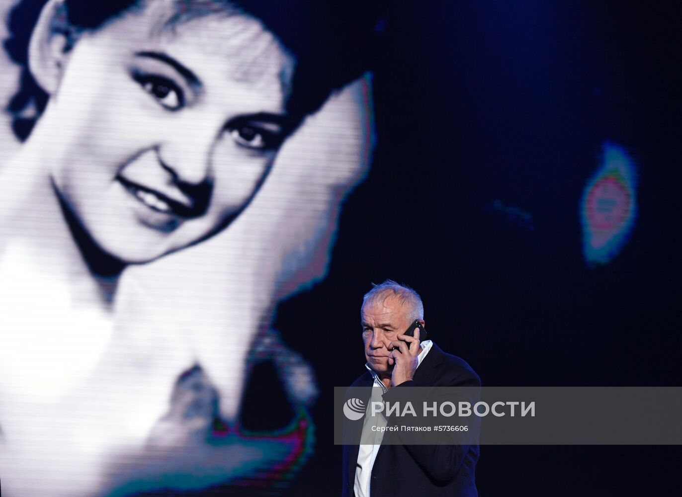 Праздник "Возвращение домой" в театре Современник