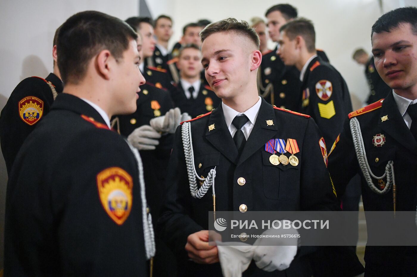 Новогодний кадетский бал Росгвардии в Доме Пашкова